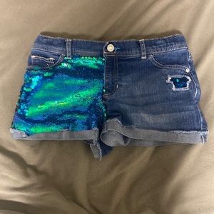 Sequence shorts